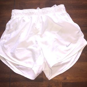 white nike shorts